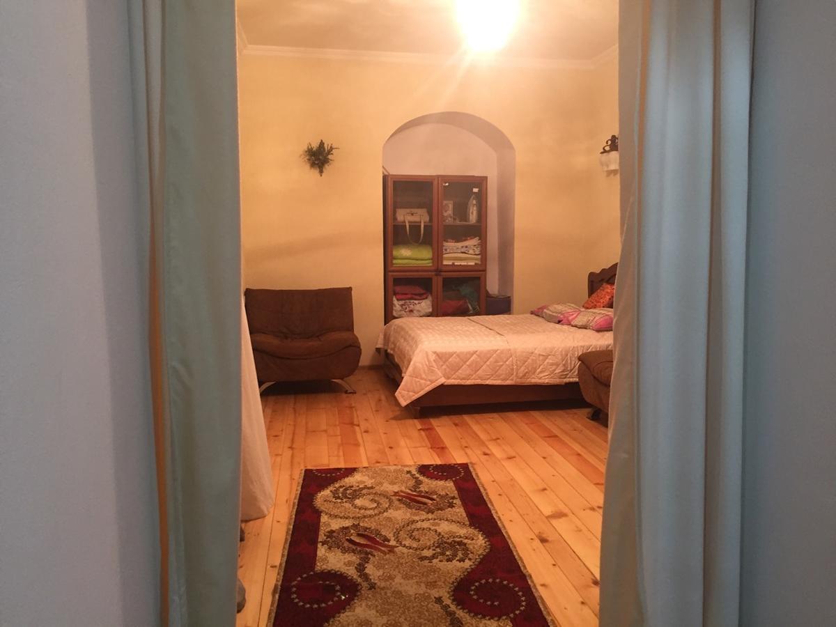 Apartment In Tbilisi Center Isk Home Kültér fotó
