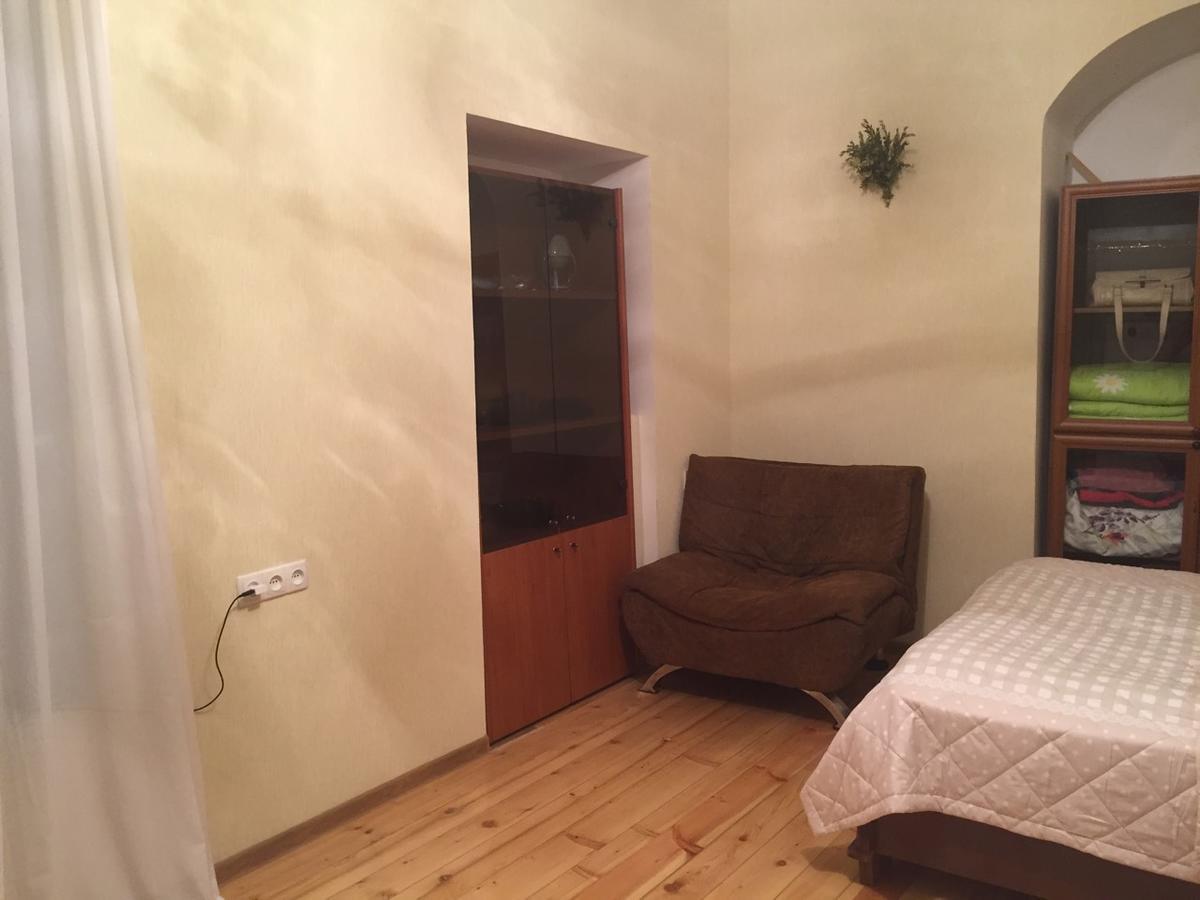 Apartment In Tbilisi Center Isk Home Kültér fotó